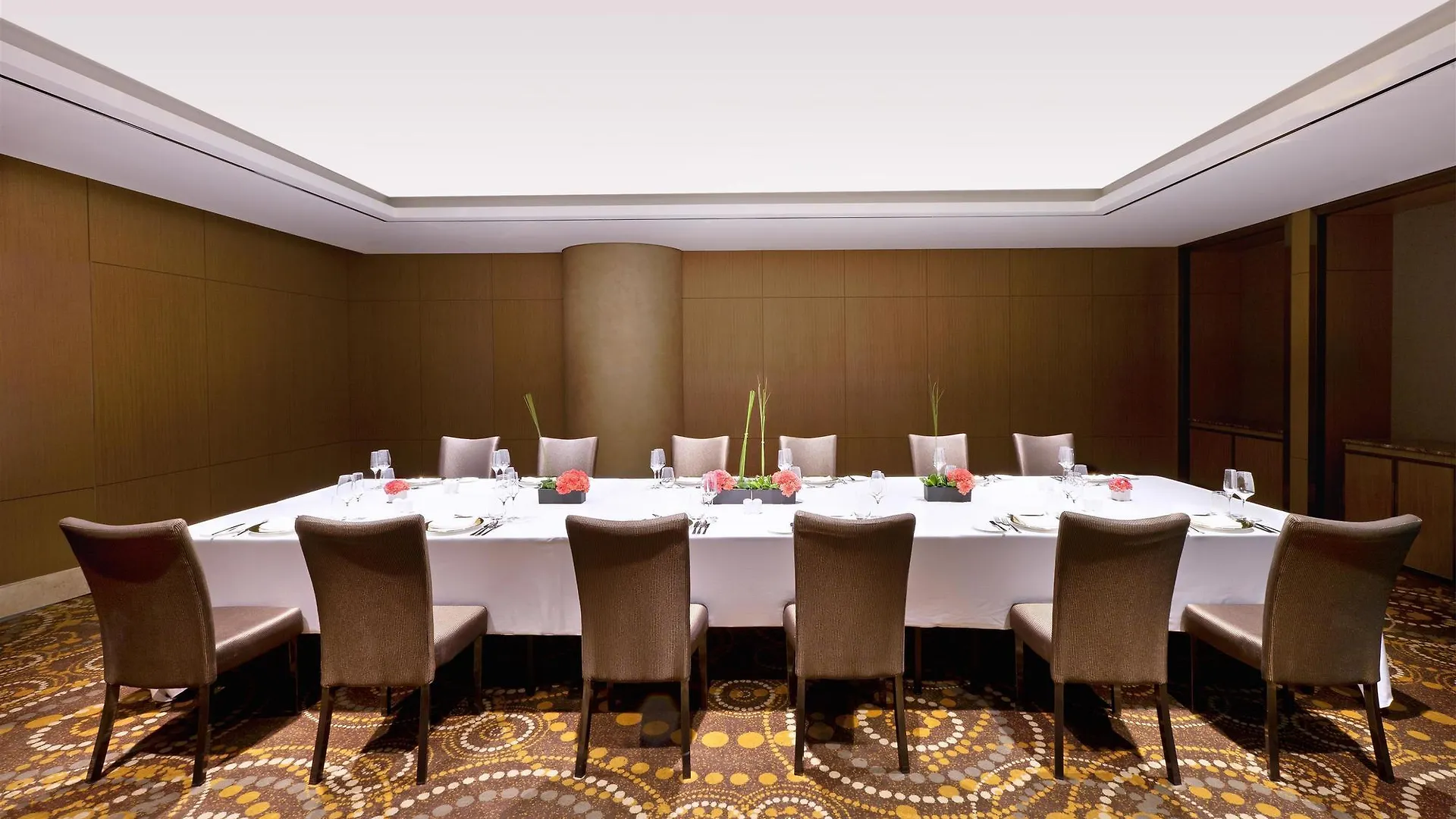 Sheraton Seoul D Cube City Hotel Gimpo 5*,